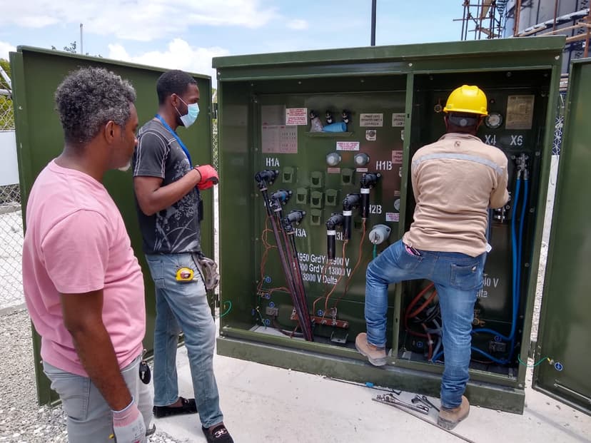 Best Electricians in Jamaica